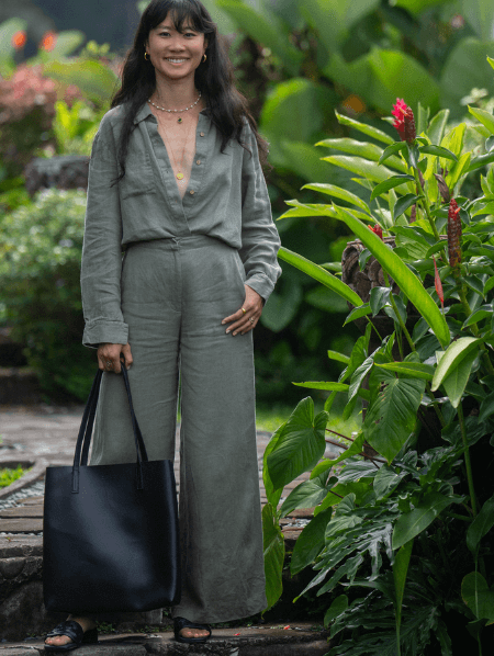 Casual linen look with linen palazzo pants